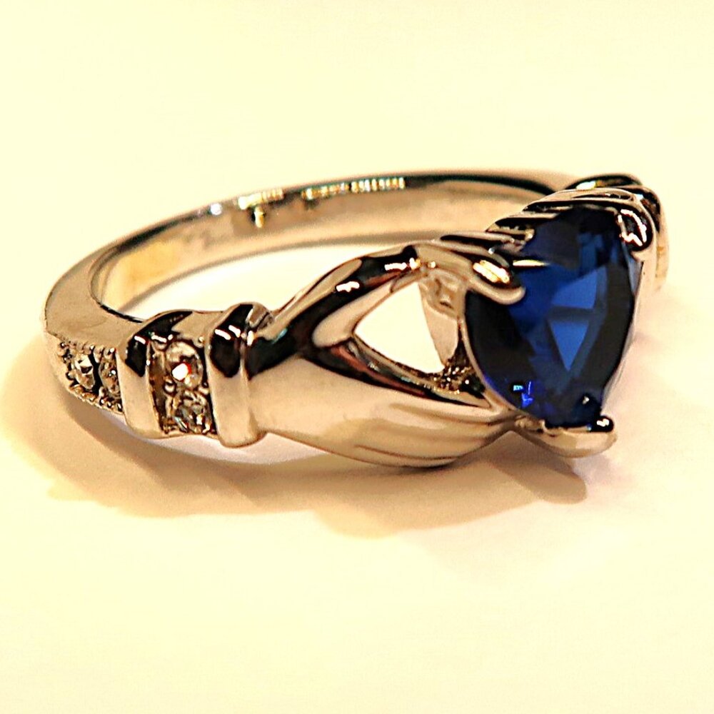 Tell the Surgeon Not to Drop It Silver Tone Ring Hands Holding My Blue Heart - Picture 7 of 9